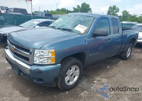 2008 Chevrolet Silverado C1500 из США, поврежденный, VIN 2GCEC19CX81235585